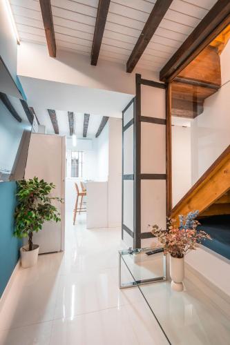- Apartamento junto la Alhambra y Albaicín - QH EME Suites 4