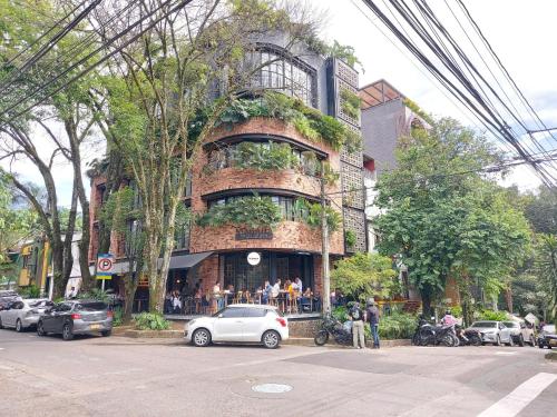 Casa Barrio Poblado Sector Manila - Parking, Medellín (foto 8)