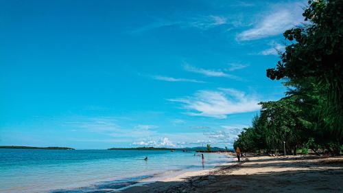 Sinuan homestay in Morotai Island. in Juanga