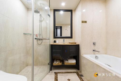 Standard Double Room image 1