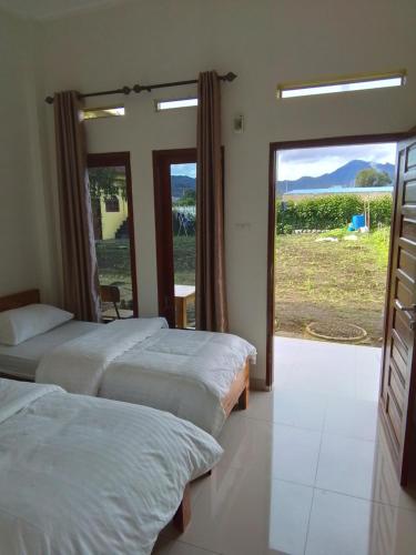 Berastagi Mountain View Homestay & Pizzeria