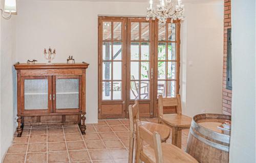 3 Bedroom Lovely Home In St, Priest La Fougeres