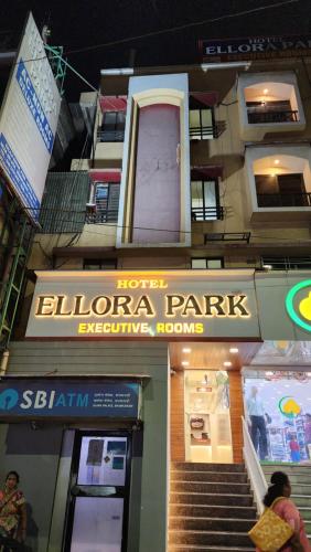 Hotel Ellora Park