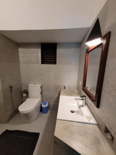 Deluxe Double Room with Balcony and Sea View image 10