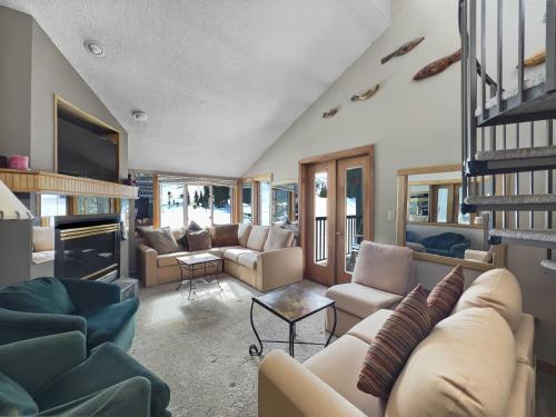 FP310 Foxpine Inn Condo - Apartment - Copper Mountain