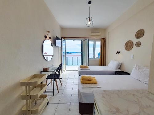 Aphrodite Skiathos 3