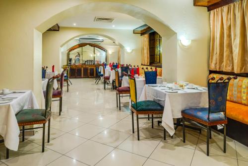 ห้องอาหาร, Bulawayo Rainbow Hotel in มาโกโกบา