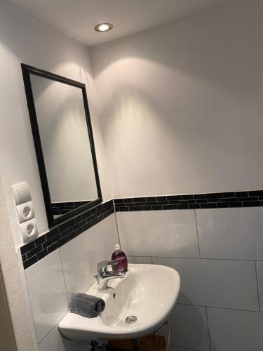Apartment Düsseldorf-Süd, Düsseldorf (photo 10)
