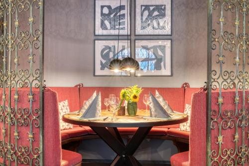 Étterem, Eisenhut Hotel in Rothenburg Ob Der Tauber