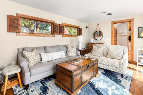 East Greenwich Waterfront Home-Walk to Town Shops - image 19