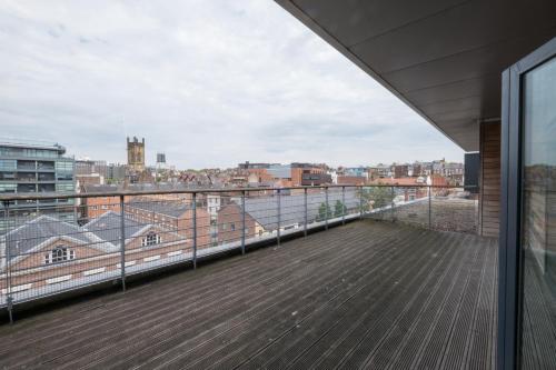 Balcony/terrace, BOOK A BASE Apartments - Duke Street in Liverpool