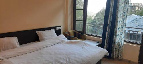 Joue Home Stay Mcleodganj Property located 300m from main Jogiwara Road