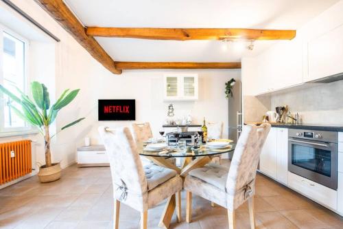  [Bellinzona] Rustico Loft a 5 Stelle con Netflix in Bellinzona
