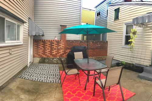 Comfortable Apartment - Pittsburgh's Little Italy