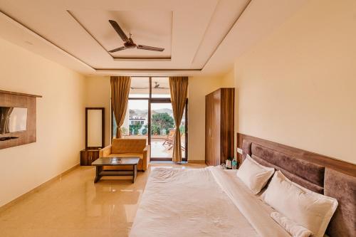 King Suite image 5