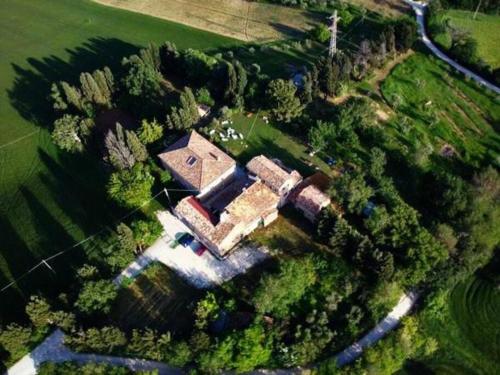 Villa Ginevri, La casa vacanze immersa nel verde