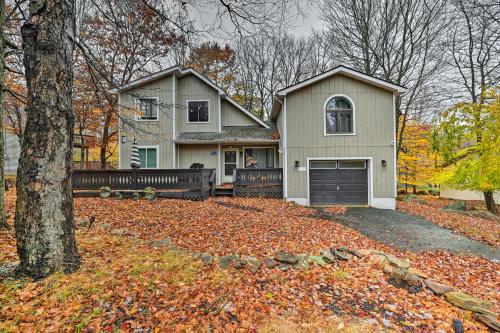 Tobyhanna Family Home with Game Room and Fire Pit in Tobyhanna, USA