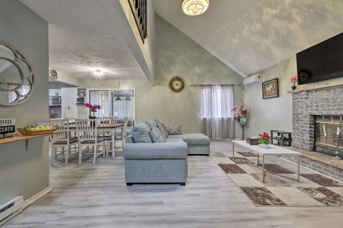 Tobyhanna Family Home with Game Room and Fire Pit in Tobyhanna, USA