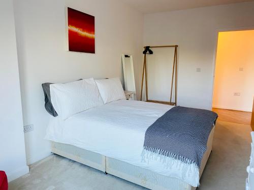 Picture of Spacious Two Bedroom Apartment In Balham