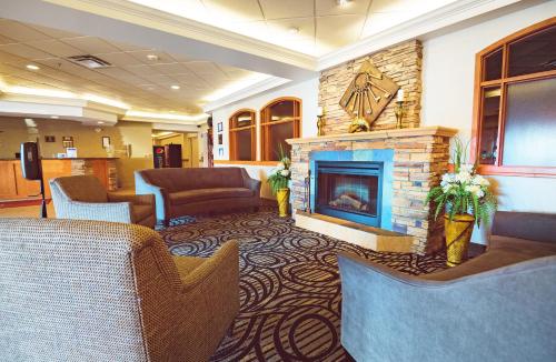 Rosslyn Inn & Suites