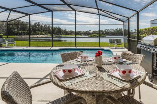 CozyKey Vacation Rentals in Kissimmee, USA