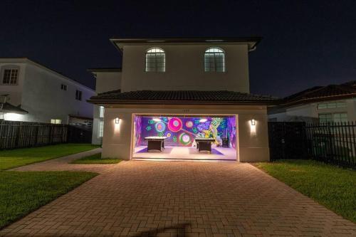 Amazing House Miami/Game Room/heated Pool &Jacuzzi in Tamiami