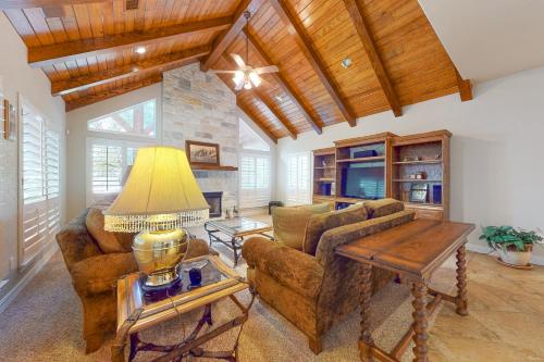 Vista Ridge Hideaway in Canyon Lake, USA