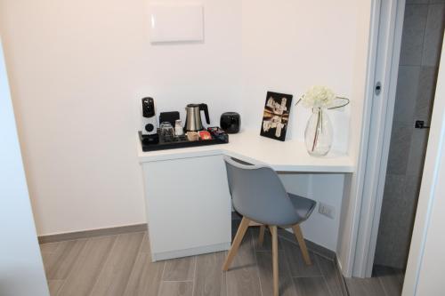 Deluxe Room image 5