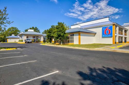 Motel 6-Ashland, VA