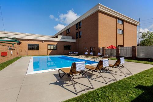 Best Western Plus Wooster Hotel & Conference Center - image 16
