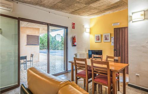 Stunning Apartment In Valencia De Alcantara in Valencia de Alcántara