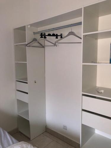 ZEN & LUXURY Studio Paris Montreuil 2
