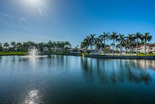 Vista Verde W Relax Youre on Isla Time in St Petersburg, USA