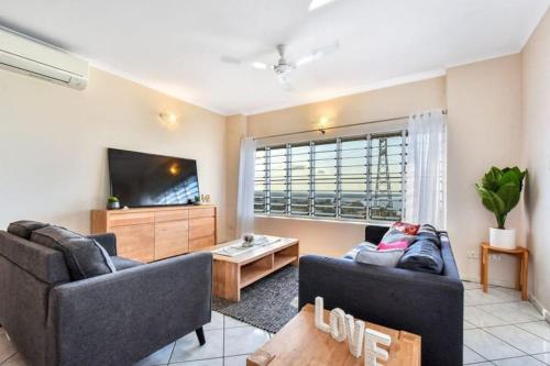 Lovely 3 Bedroom with harbour view