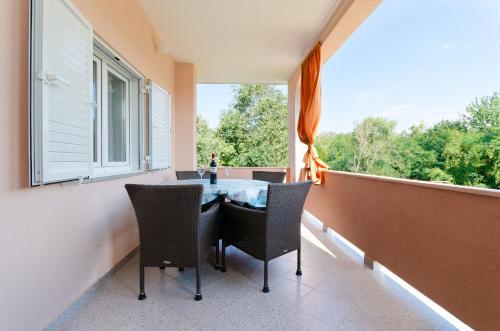 One-Bedroom Apartment room in Apartments Slavica