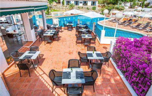  Beautiful Apartment In Pego With Sauna, 3 Bedrooms And Outdoor Swimming Pool in Pego
