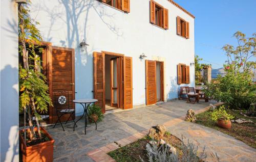Awesome Home In Maratea With 3 Bedrooms And Wifi