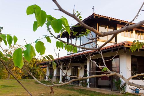 Two Acre Private Costa Rican Villa Volcano Views Gym Hot Tub