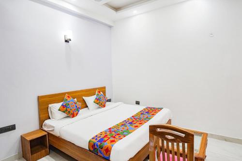 FabHotel Hexa Noida Sector 56