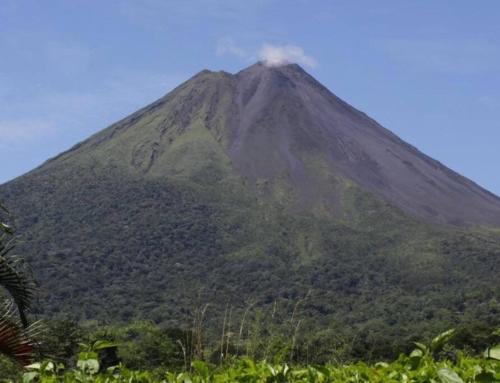 Two Acre Private Costa Rican Villa Volcano Views Gym Hot Tub