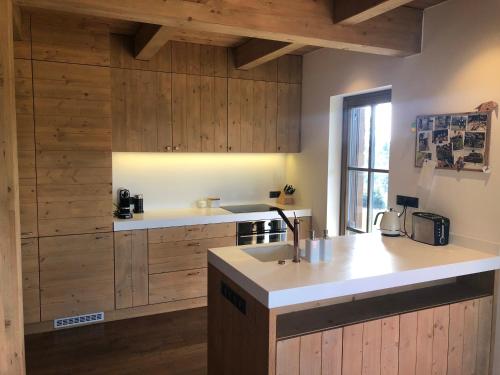 Cocina, Mountain chalet in Korenov