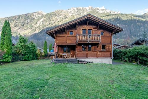 Family chalet with terrace and garden in Chamonix Chamonix