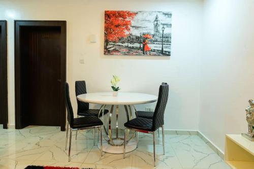 Cc & Cg Homes Luxury 4-Beds Apart Abuja-24Hrs Power, Abuja (Foto 4)