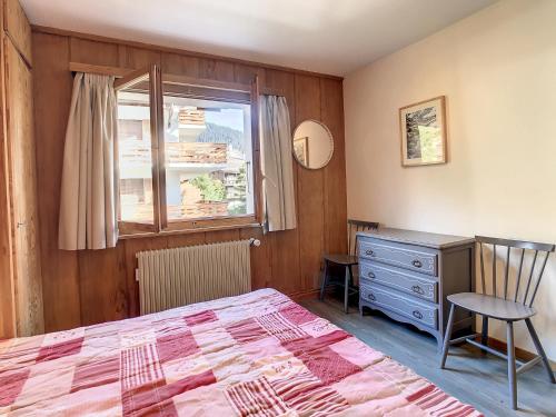 Two-Bedroom Apartments Romaine - image 13