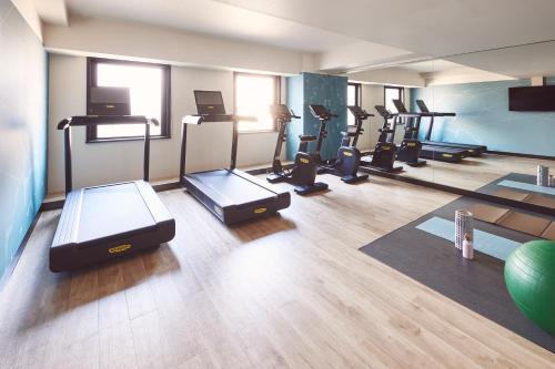 405065413 Holiday Inn Express Osaka City Centre- Midosuji by IHG