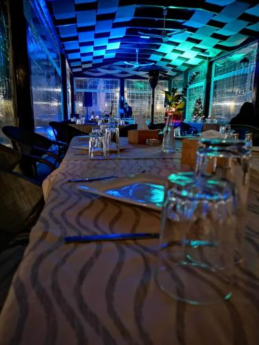 Restaurant, Bab Al Shams Resort in Ramallah