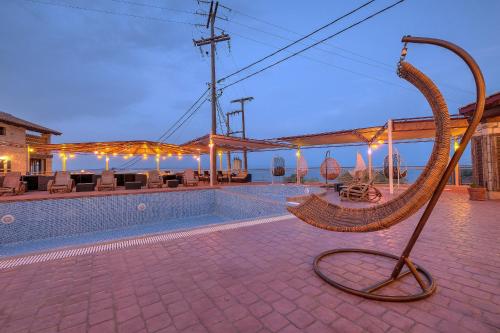  Diamond Suites in Vasilikos