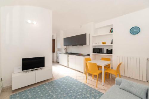 GuestHost - Colourful Flat San Donato, Turín (fotografie 6)