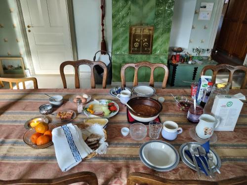 Їжа та напої, Narvan Maatilamajoitus Helenan Kanat ja Kammarit in Vesilahti