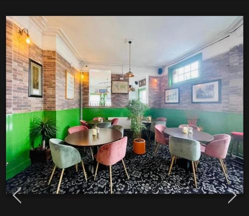 Паб/Коктейль-бар, The Bitterne Park Hotel in Bitterne Park